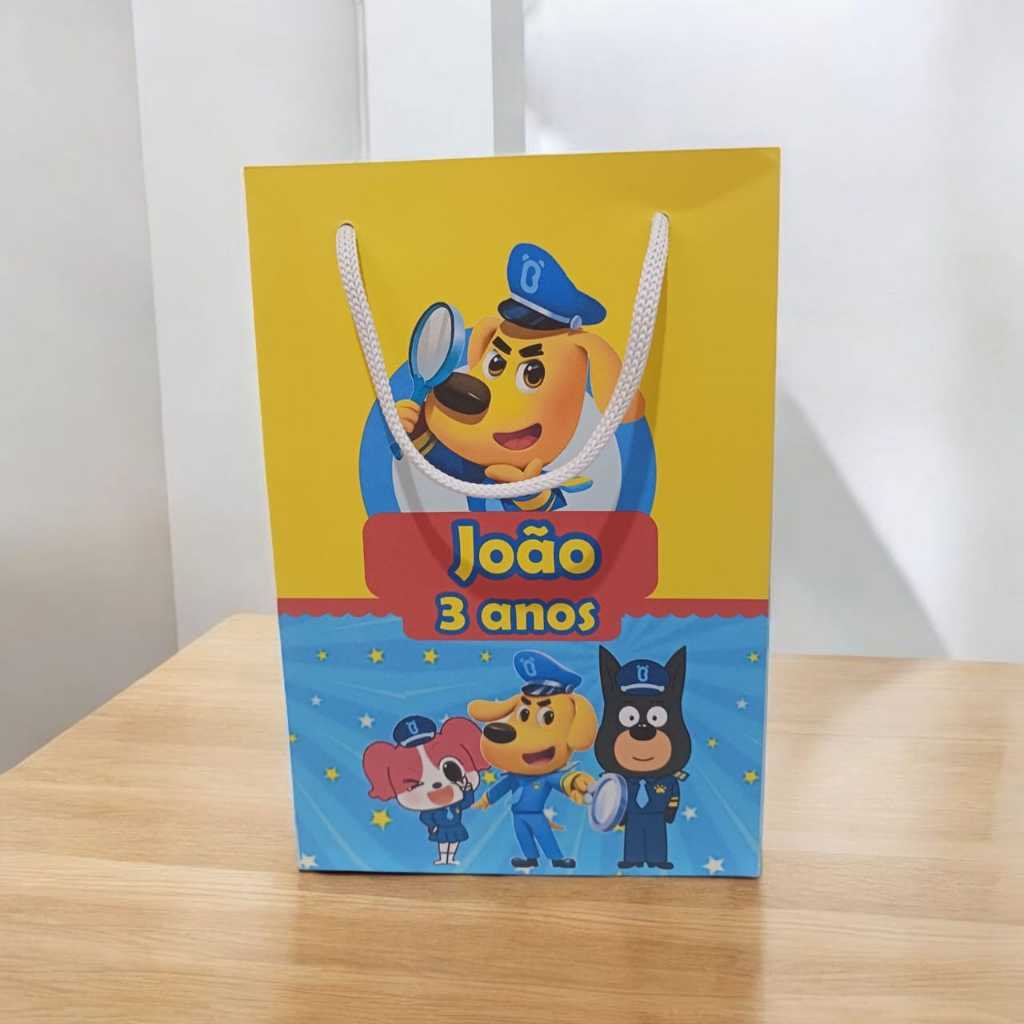 Sacolinha Personalizada  Com nome e idade 13x20 DETETIVE LABRADADOR  Lembrancinhas Personalizadas Aniversário