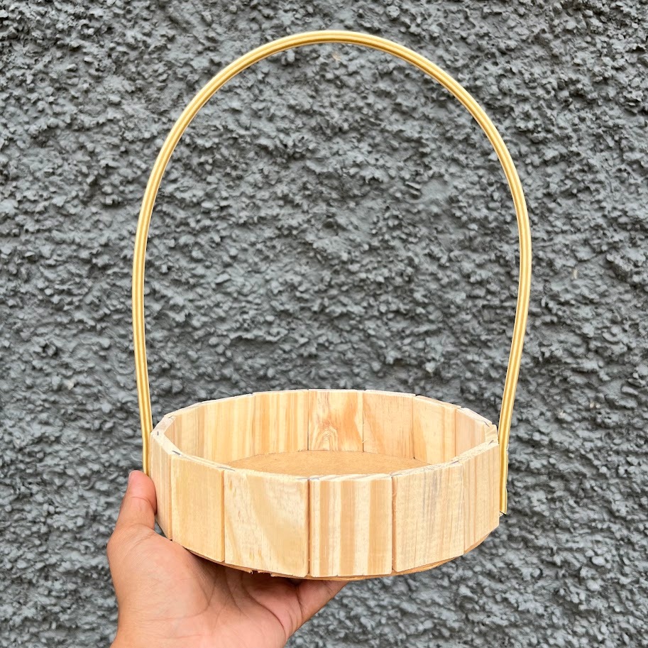 Kit 10 Cesta Fraldeira Madeira 22cm Redonda em Oferta na Shopee