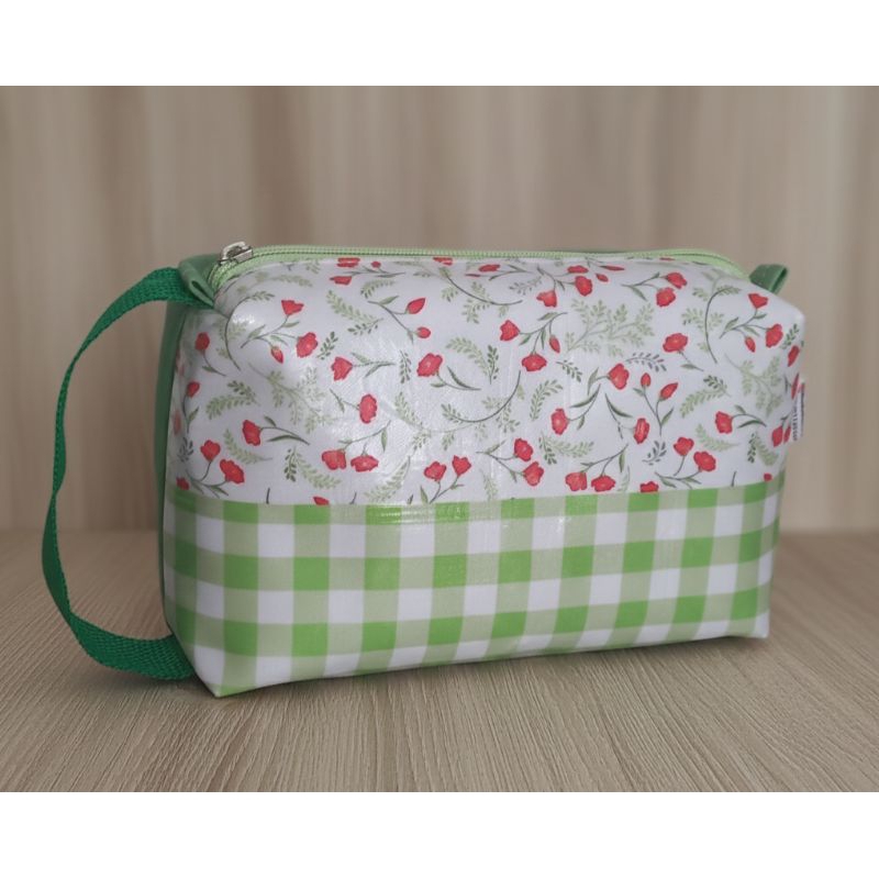 Necessaire Organizadora com divisoria para Maquiagem ,Higiene pessoal, Mala, Passeio