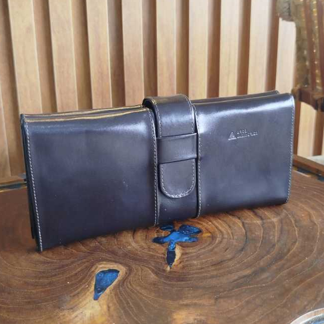 CARTEIRA DE COURO MASCULINA NA COR PRETA