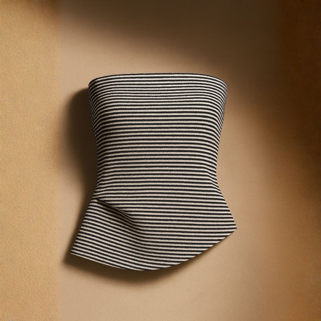 Blusa Tomara Que Caia Blusa Assimétrica Listrada e Forrada Com Fenda Lateral Verão