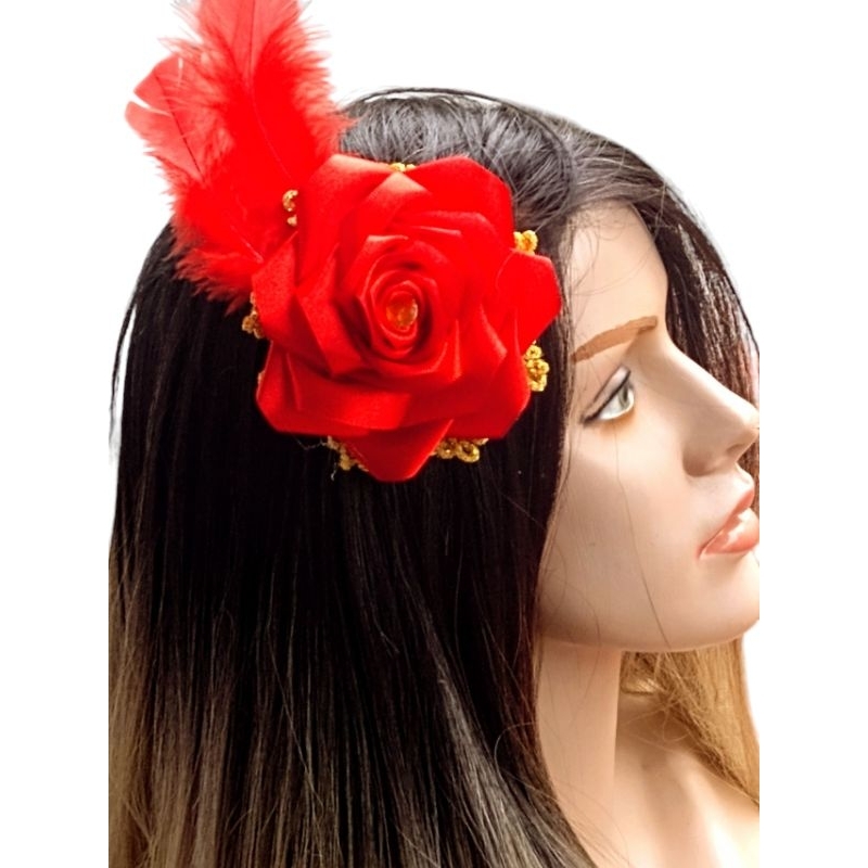 presilha Rosa vermelha com pena decorativa.,acessório pombagira .