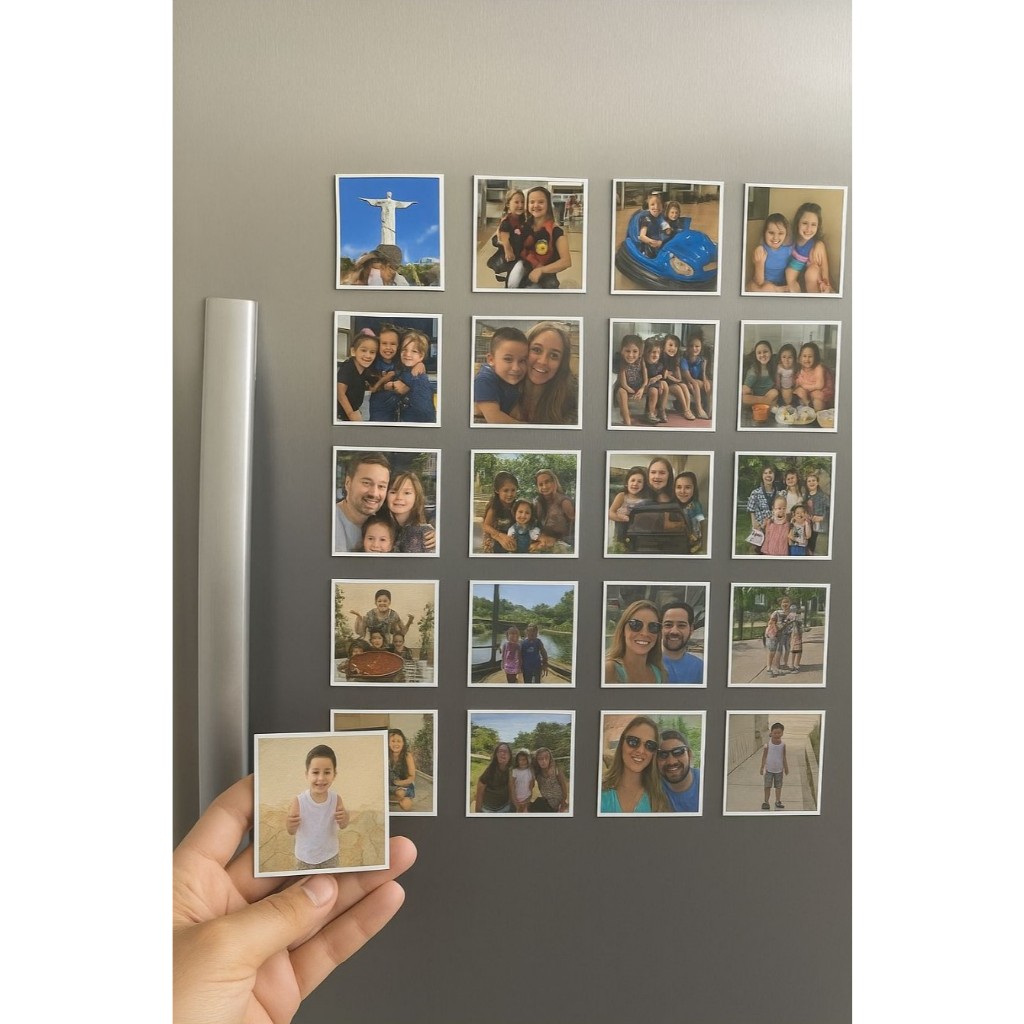 FOTOS COM IMÃ de 5 cm, impressas em alta resolução, perfeitas para deixar sua geladeira, mural ou quadro metálico ainda. em Oferta na Shopee