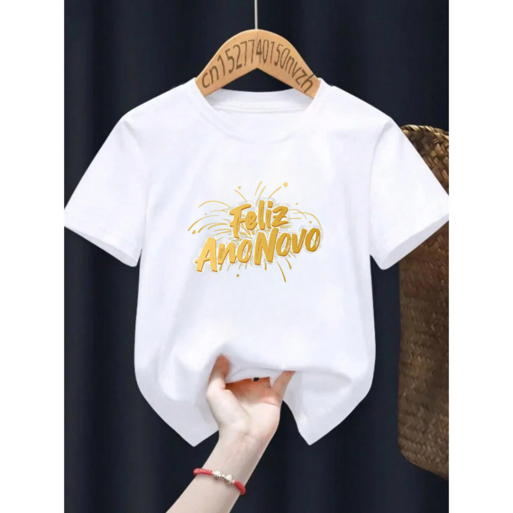 Camiseta Infantil Juvenil  Unissex Réveillon Feliz Ano Novo 2026 Camisa Estampada 100% Algodão 2026