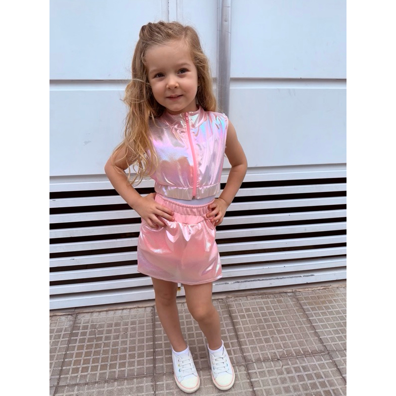Conjunto Holográfico Infantil Menina  – Colete com Zíper + Shorts Saia Fashion () em Oferta na Shopee
