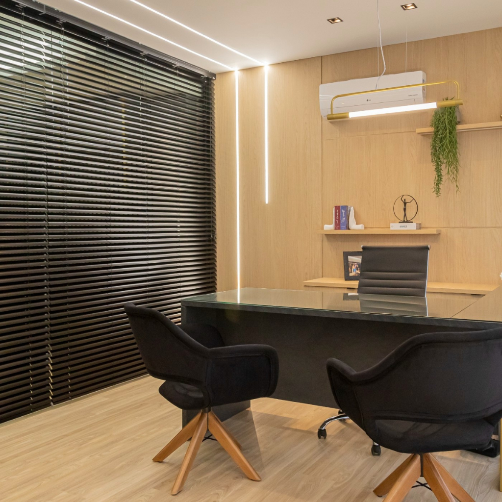 Persiana Horizontal PVC 50mm Preta para Janela – Cortina para Cozinha, Sala, Banheiro e Escritório