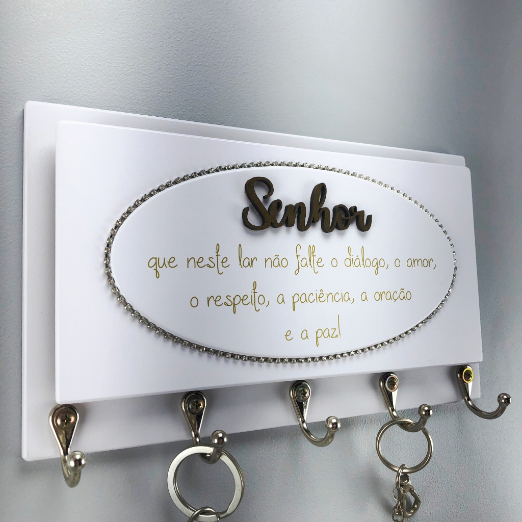 Porta Chaves de Parede Decorativo Moderno Madeira MDF Strass Frase Oração do Lar Proteção Casa Deus