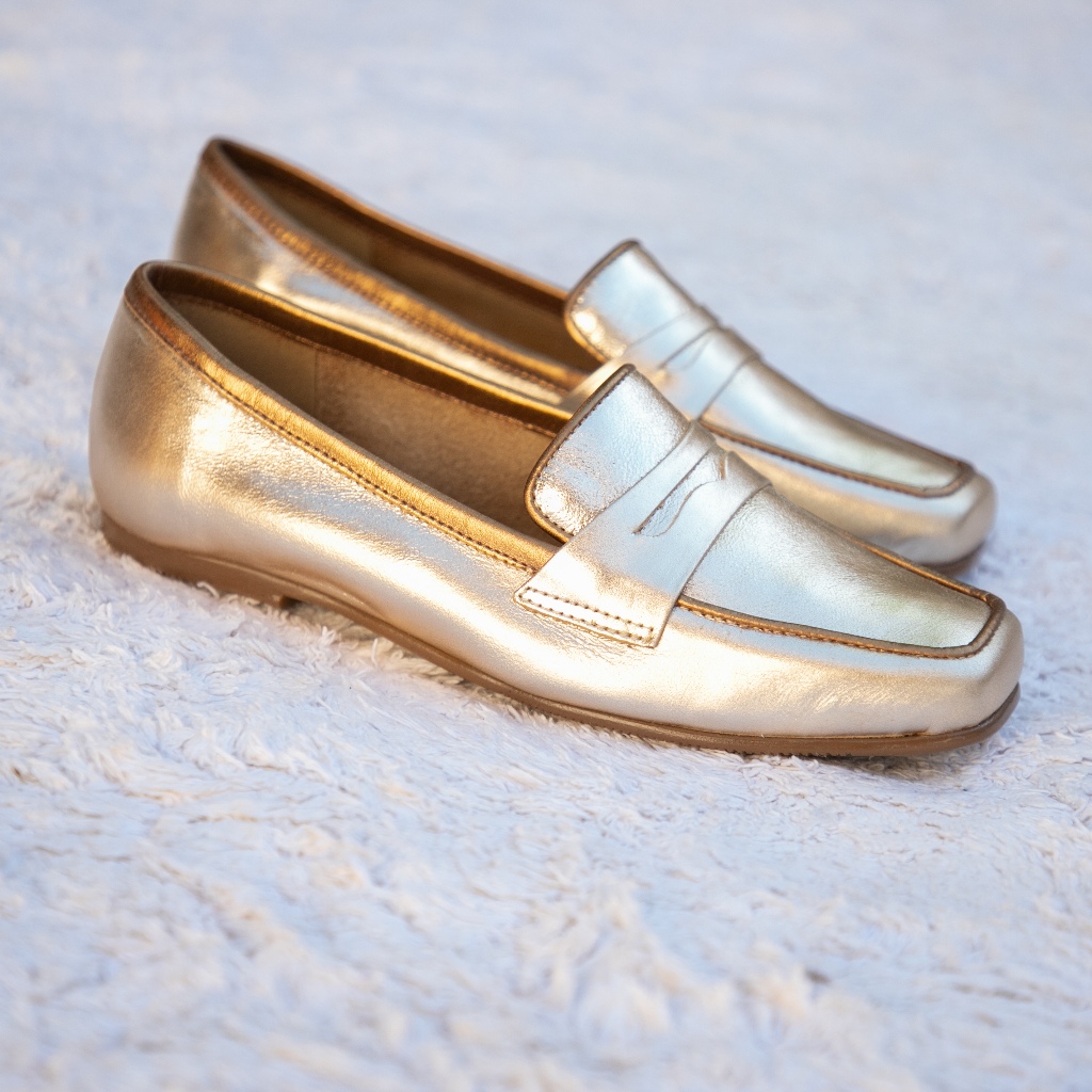 Mocassim Loafer Casual Feminino Confortável Em Couro Legitimo Com Gravata Sola antiderrapante Diversas Cores