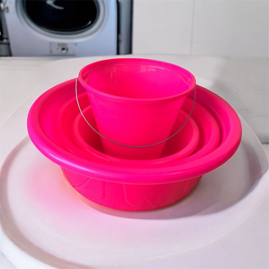 Kit Lavanderia Neon com 3 Bacias 28L + 15L + 7,5L e 1 Balde 10L Multiuso Utilidades