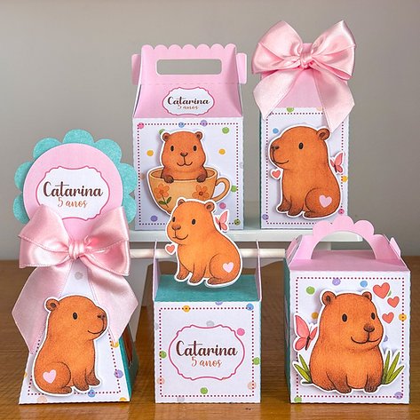 KIT CAIXINHAS PERSONALIZADAS Capivara Menina Personalizado  Lembrancinhas - Caixinha Personalizadas