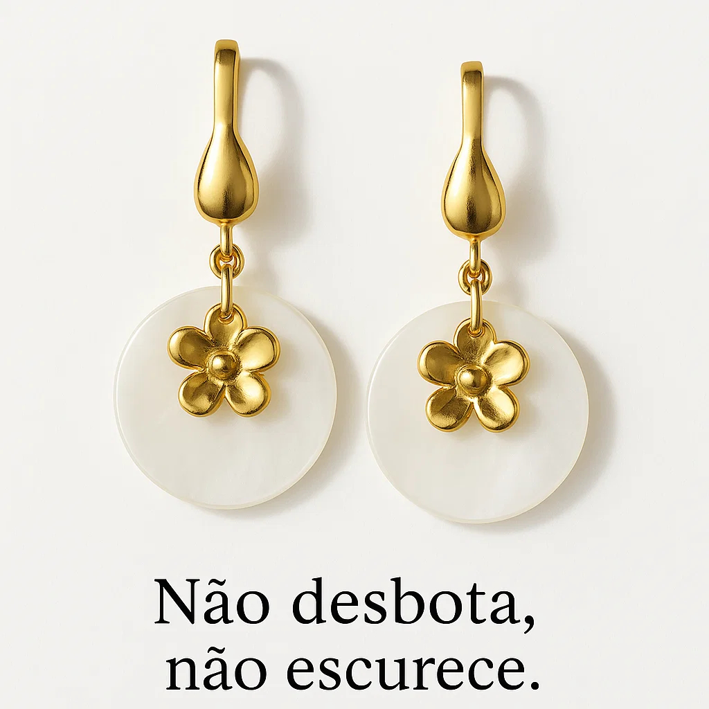 Brincos Flor Dourada com Madre Pérola – Não Desbota, Não Escurece