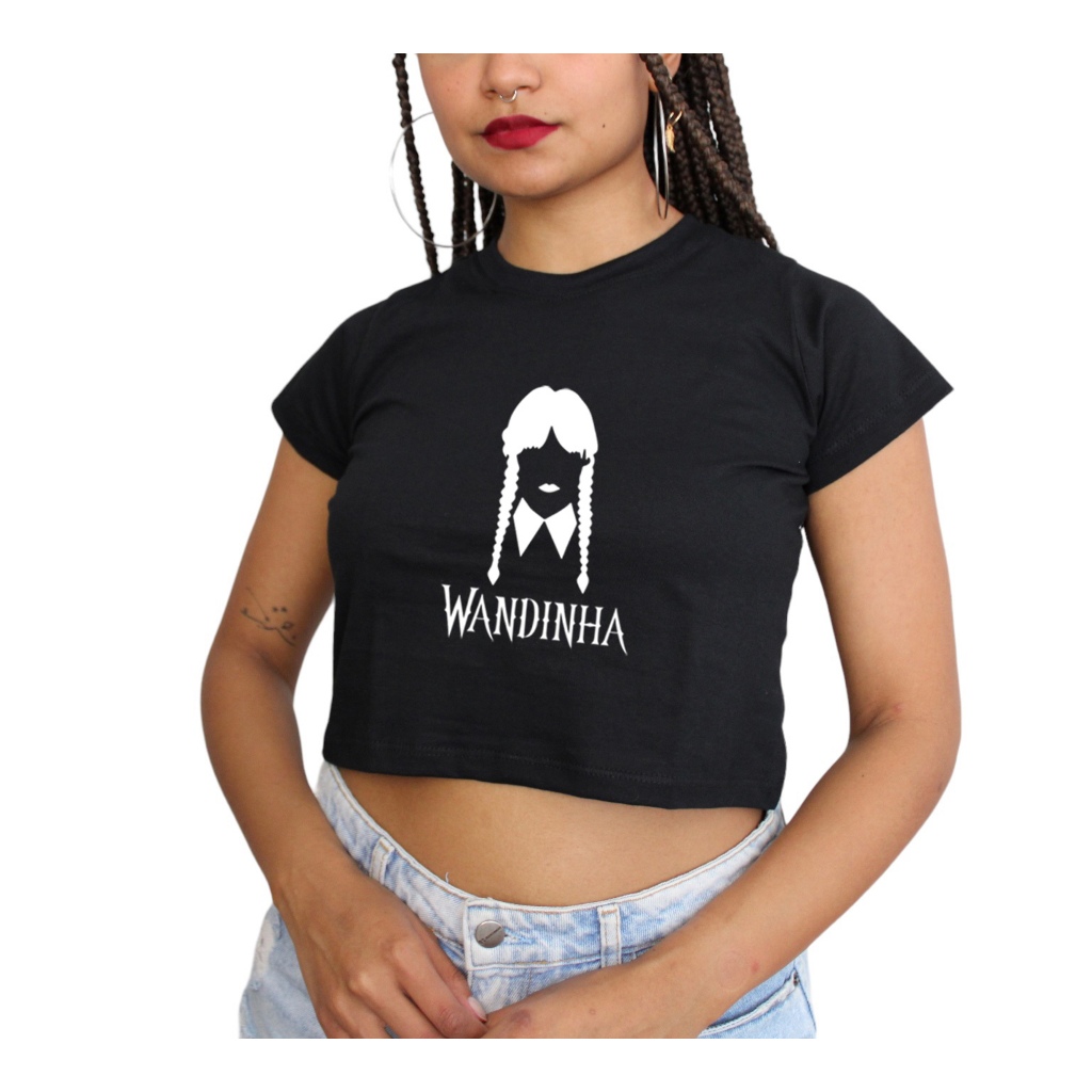 Cropped Wandinha Anti Facist Social Club Marilia Mendonça Rebelde Blusa Feminina Tamanho XG