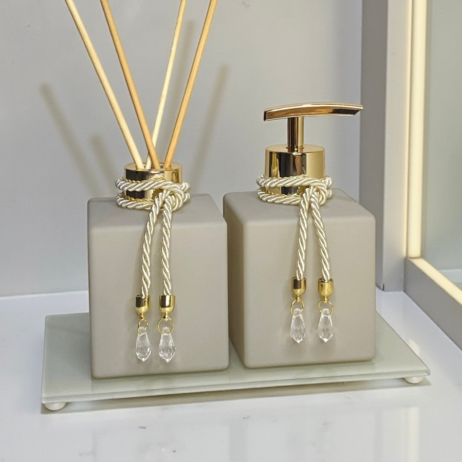 Kit Lavabo Banheiro Vidro Bege Fosco Saboneteira Difusor Com Bandeja Luxo