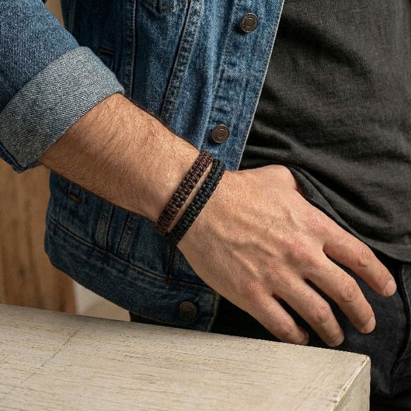 Pulseira Masculina Preta e Marrom Cordão Trabalhado Estilo e Elegância