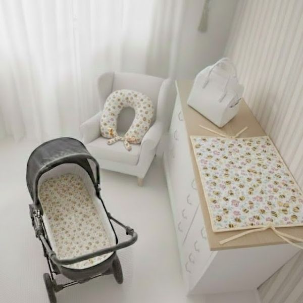 Imagem Kit 05 peças c/ Colchonete Oval Carrinho + 1 Almofada Amamentação c/Zíper + 1 Trocador Portátil de Bolsa