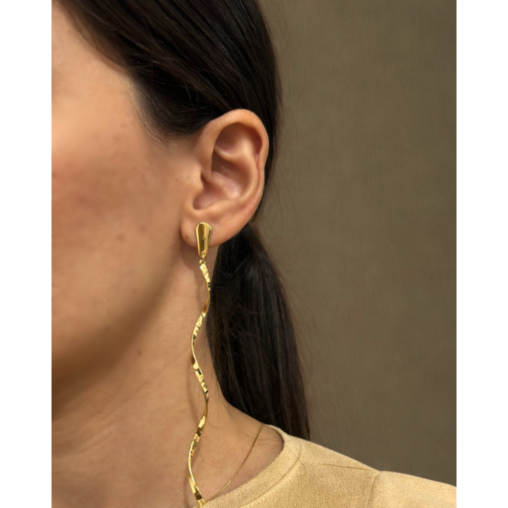 Brinco Comprido Dourado: Onde Comprar | BuscaProdutos