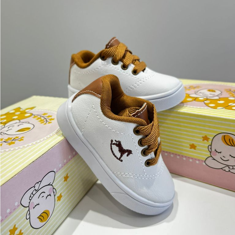 Tênis infantil bebê casual menino calce fácil branco em Oferta na Shopee