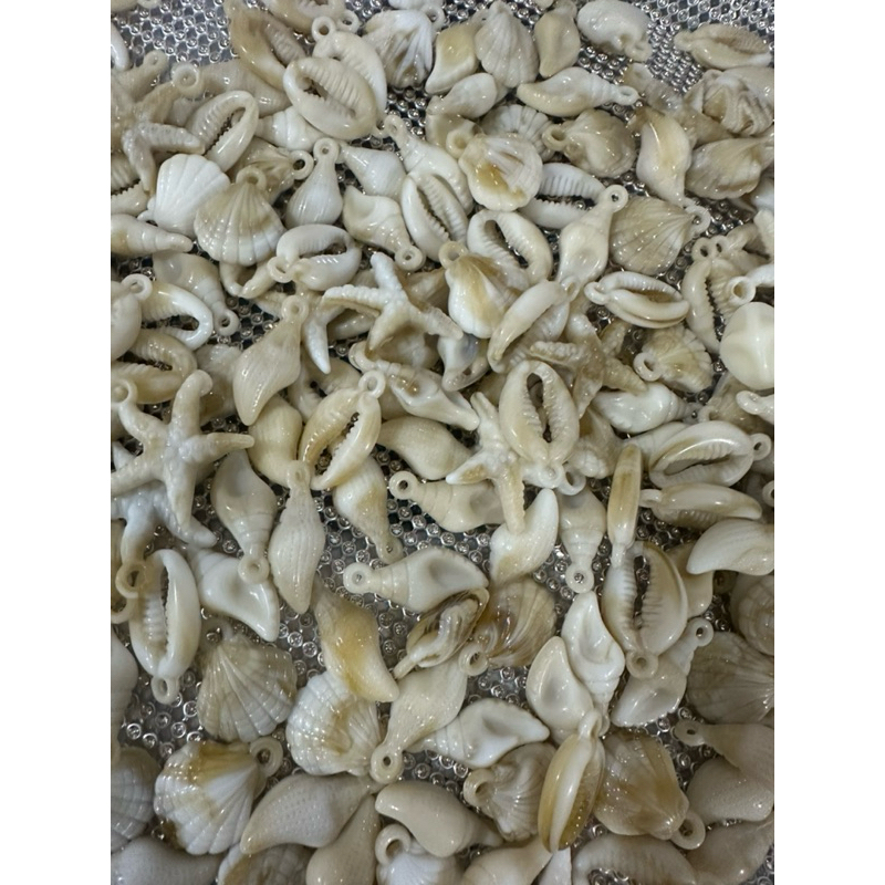 Pingente fundo do mar em abs 25mm-20unid em Oferta na Shopee