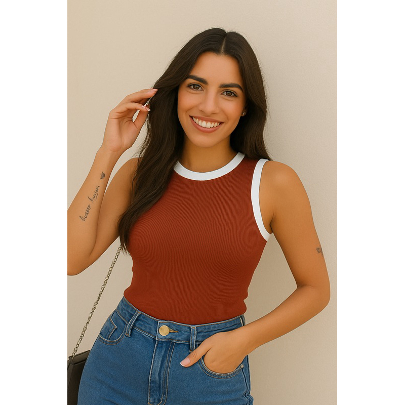 Regata Feminina Canelada Justinha Confortável Moda Verão Tendência 2025 Look Casual Chic BICOLOR