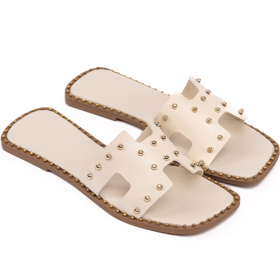 Rasteira feminina com tachas estilo H bico quadrado moderna muito confortável casual premium