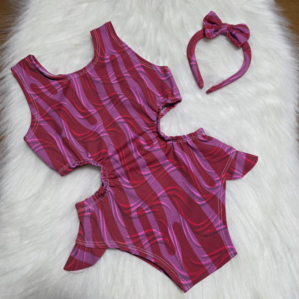 Detalhes do Maiô Petit Tetê Infantil com detalhe lateral - Biquíni Infantil Moda Praia (1 a 9 anos) | Estampas