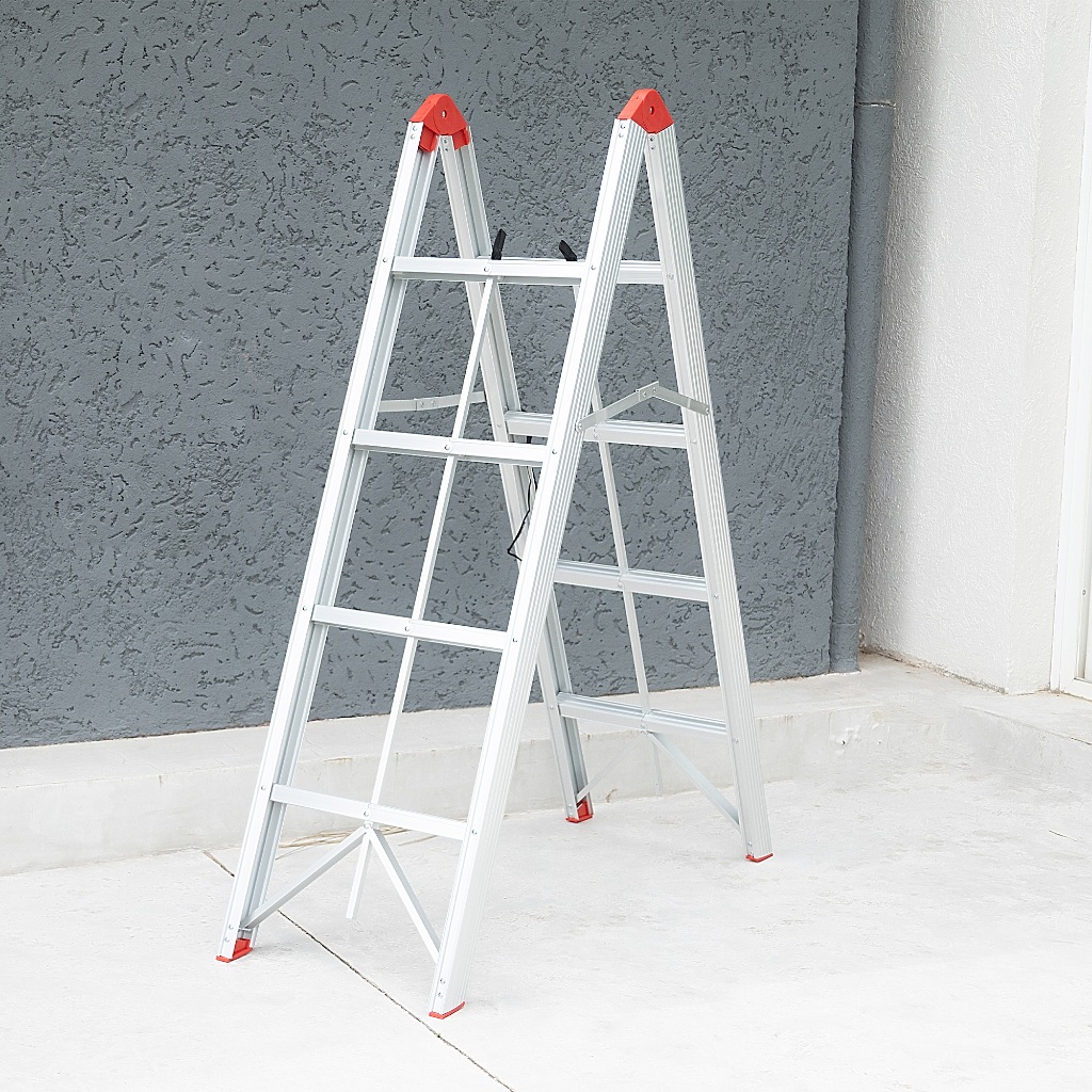 Escada De Alumínio 8 Degraus Ultra Compacta Palito Dobrável Gardenlife em Oferta na Shopee