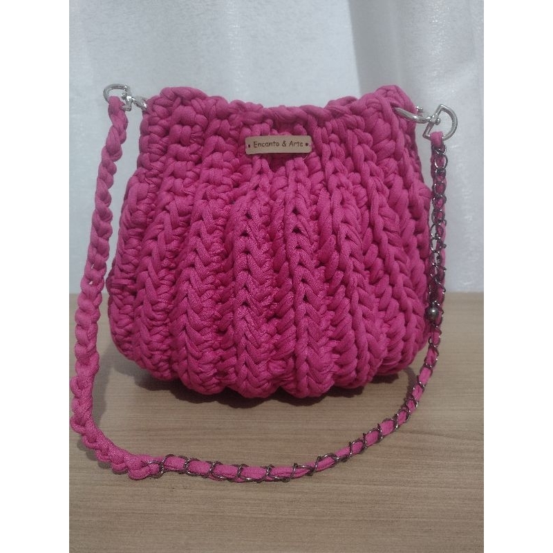 Bolsa de Crochê Rosa Pink Vibrante | Alça de Corrente Luxo | Tendência Barbiecore