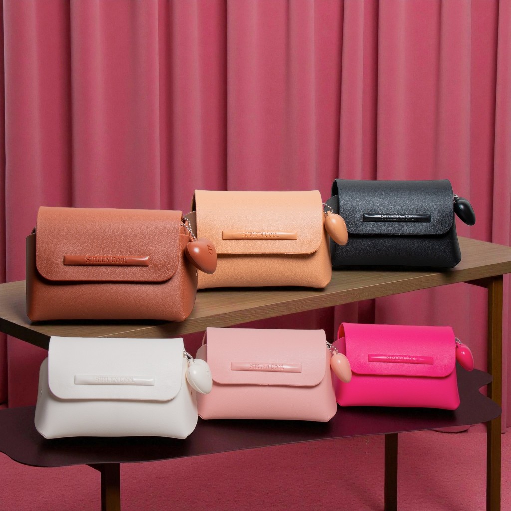 Bolsinha Suellen Feminina Pequena com Coração Clutch Necessaire Porta Maquiagem evlyncoutinho