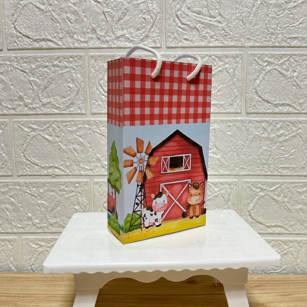Sacolinha Fazendinha Vermelha (pegue e monte) Tamanho P  personalizada   lembrancinha  festa