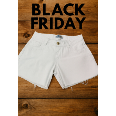 Shorts feminino branco em brim/sarja
