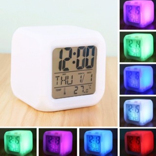 Relógio Despertador Digital Cubo LED - Muda 7 Cores Colorido, Ideal para Quarto em Oferta na Shopee