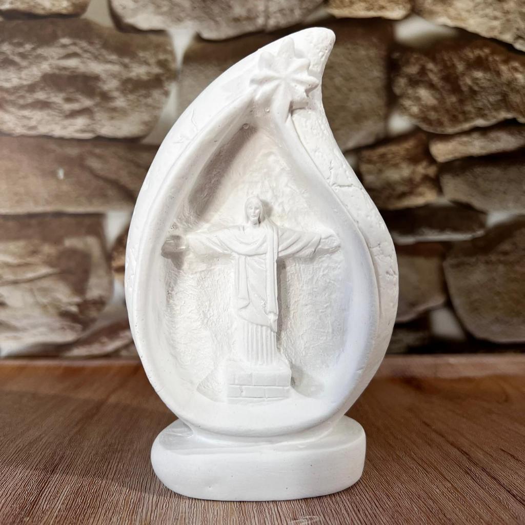 Cristo Redentor na Gota em Gesso Cru 14cm em Oferta na Shopee