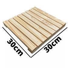1 Deck modular 30x30  multiuso de madeira