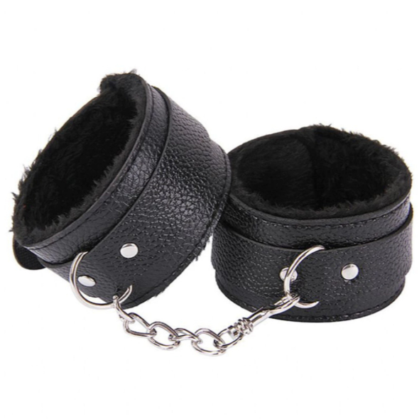 Algema Bracelete Com Corrente E Fivelas Forrada Com Pelúcia SADO BDSM Produtos Eróticos em Oferta na Shopee