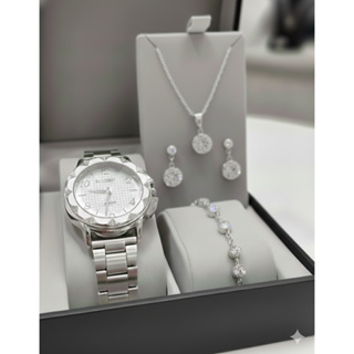 Kit Relógio de Pulso Feminino Quartzo Pulseira aço inox + Conjunto Colar e Par de Brincos Folheado em Oferta na Shopee
