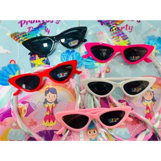 Kit 2 pares oculos de sol infantil modelo gatinho em Oferta na Shopee