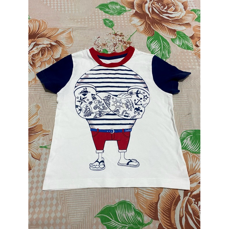 Camisa branca estampada desenho infantil masculino
