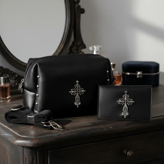Kit Bolsa Tiracolo Preta e Carteira Crucifixo Cruz Spikes Alternativa Acessório Gótico Dark Feminino em Oferta na Shopee