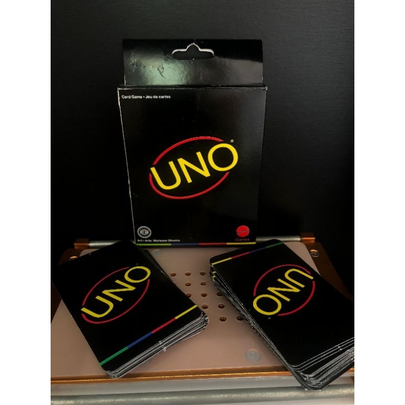 Baralho UNO Original - Jogo de cartas divertido para Família e Amigos|Clássico e Edição preta| 2 a 10 Jogadores