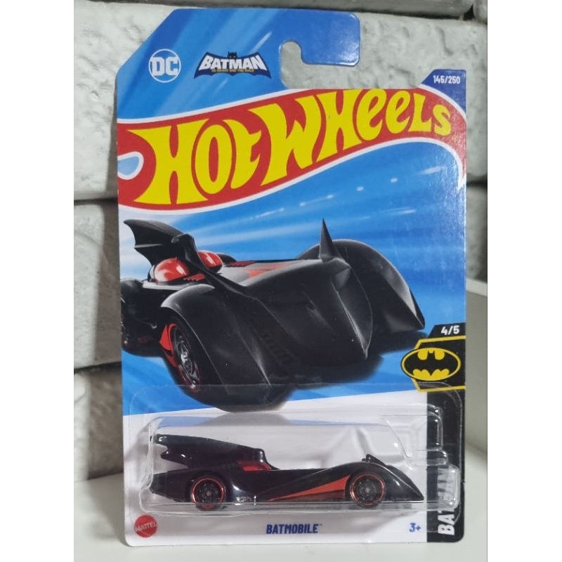Hot Wheels Batmobile Preto e Vermelho Série Colecionável DC Batman Produto novo lacrado e original