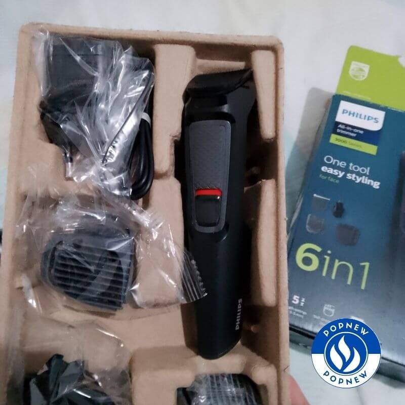 Barbeador Aparador de Pelos Philips - Multigroom 3000 MG3711/15