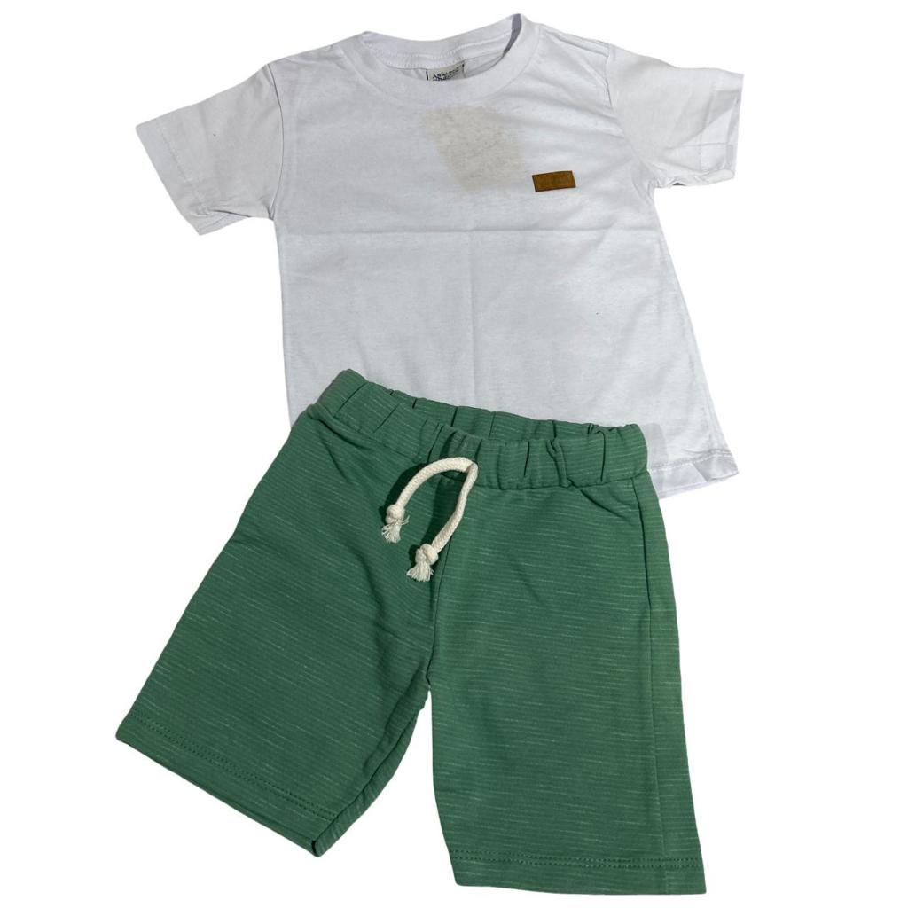 Conjunto Masculino - infantil -  Menino - Camiseta + Bermuda- Tamanho : 03