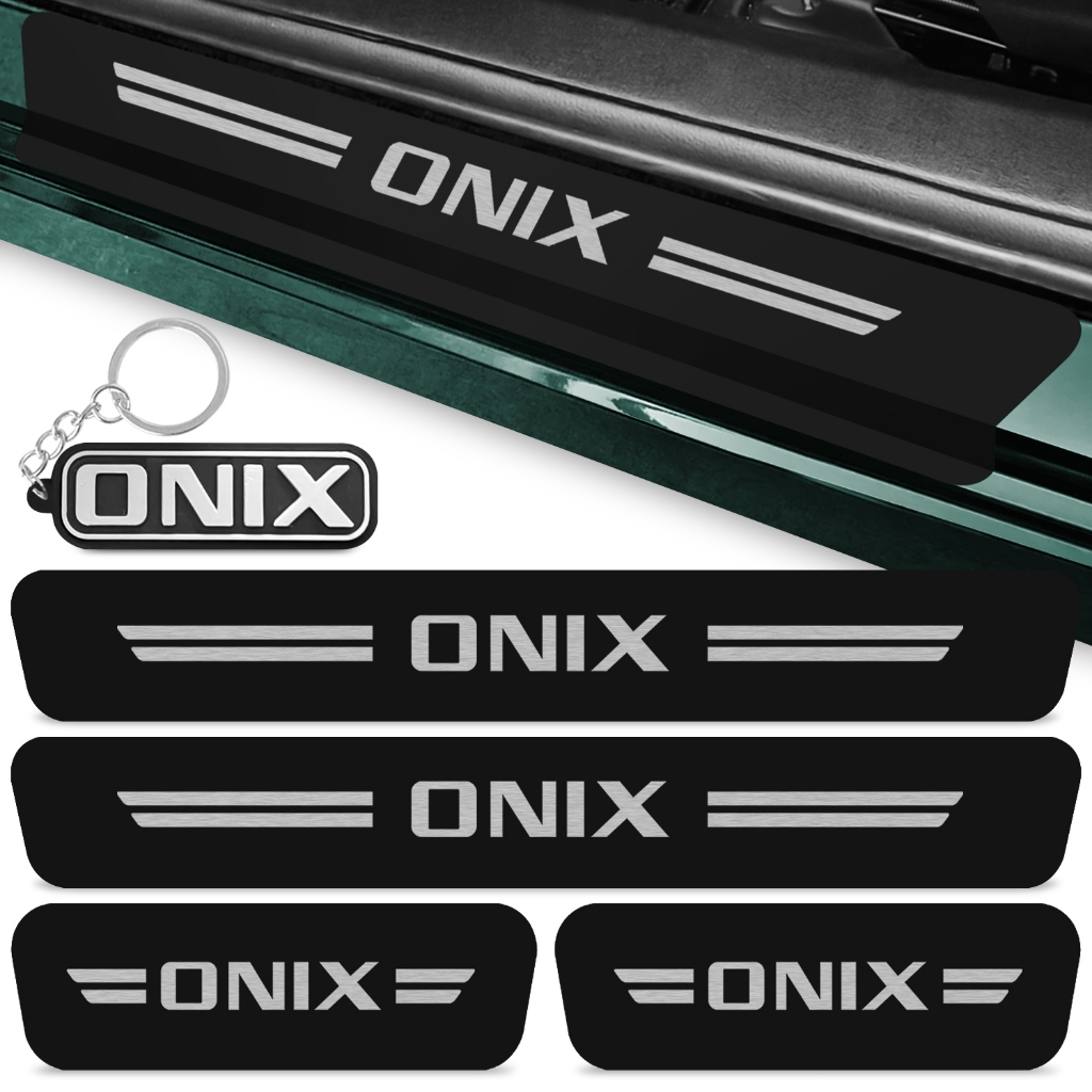 Kit 4 Peças Adesivo Soleira Porta Carro Modelo Compatível Onix 2012 A 2019 Proteção + Chaveiro