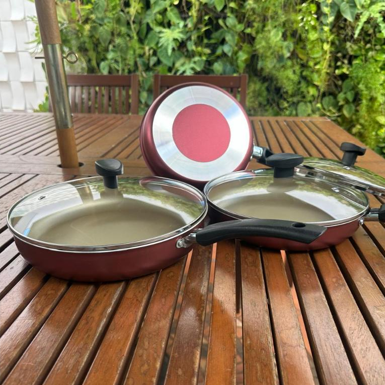 Imagem Kit 3 Frigideira Antiaderente Premium c/ Tampa de Vidro Jogo de Frigideiras Fundo Reto