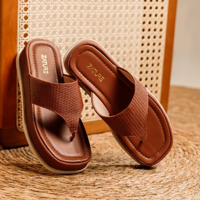 Tamanco Feminino Flatform Confortável Chinelo de Dedo Asa Delta Tendência Moda Conforto Leve Zature