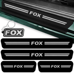 Kit Adesivo Soleira Porta Carro Compatível Fox 2003 A 2020 Proteção Preto Fosco + Chaveiro
