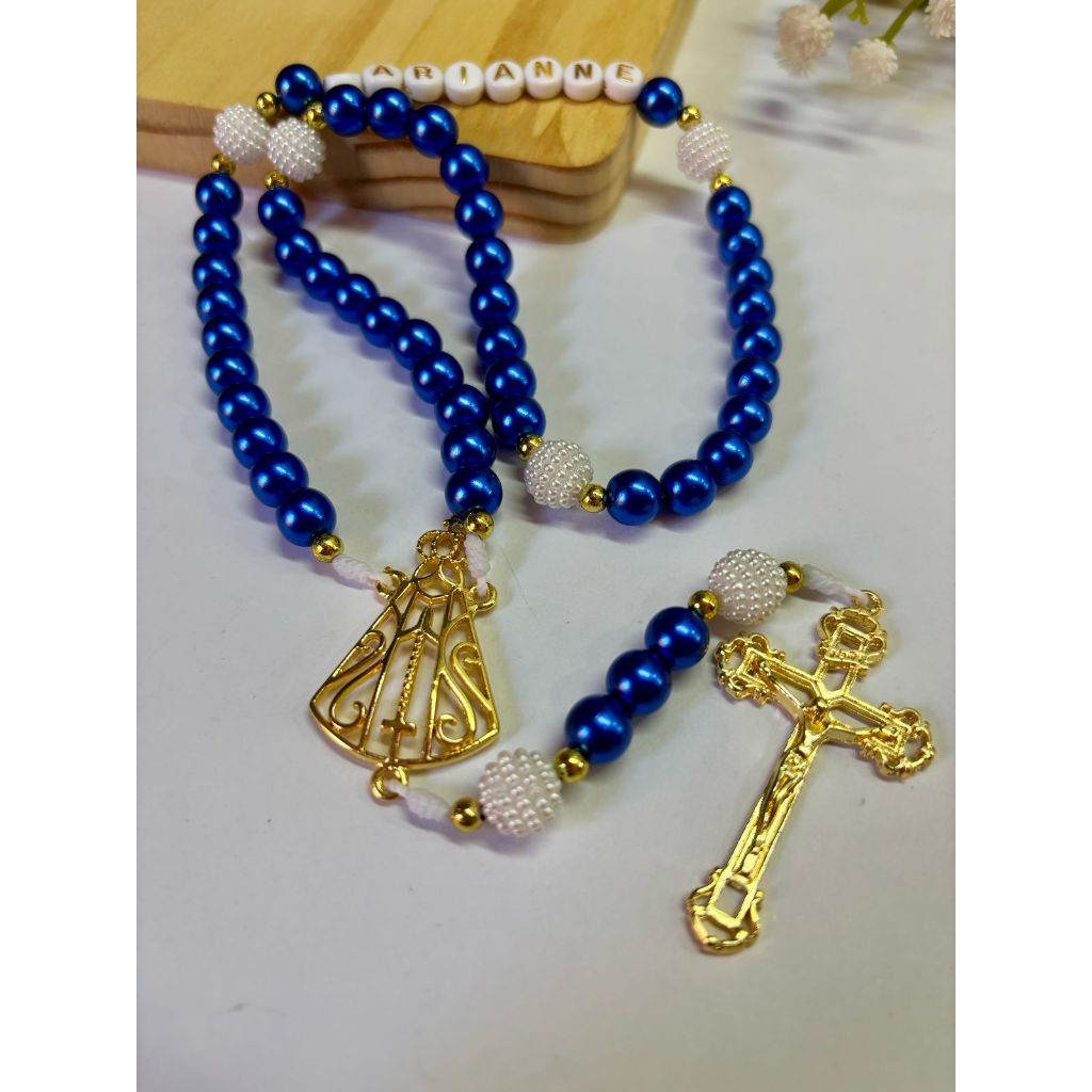 TERÇO PERSONALIZADO COM NOME DE N. SRA. APARECIDA - ACOMPANHA CAIXINHA PORTA JOIA em Oferta na Shopee