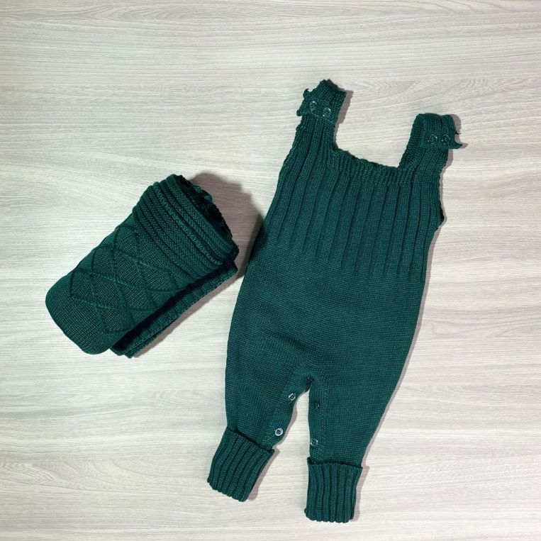 Saida Maternidade Manta e Macacão Salopete Infantil Recem Nascido Tricô Menina e Menino Kit 2