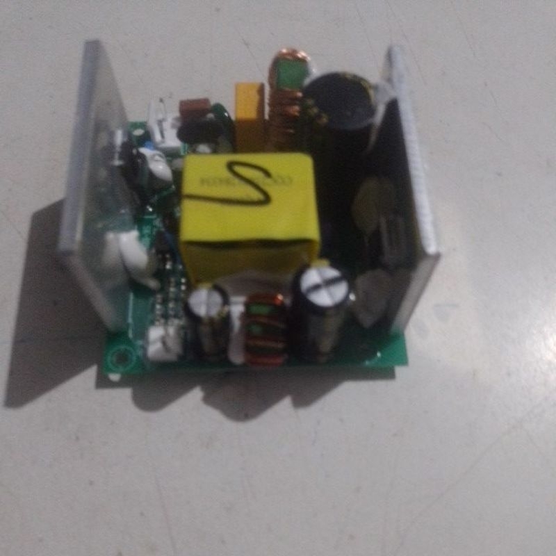 placa fonte caixa som Aiwa 127