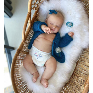 bebê reborn toda em silicone realista 63 cm com cabelinho em Oferta na Shopee